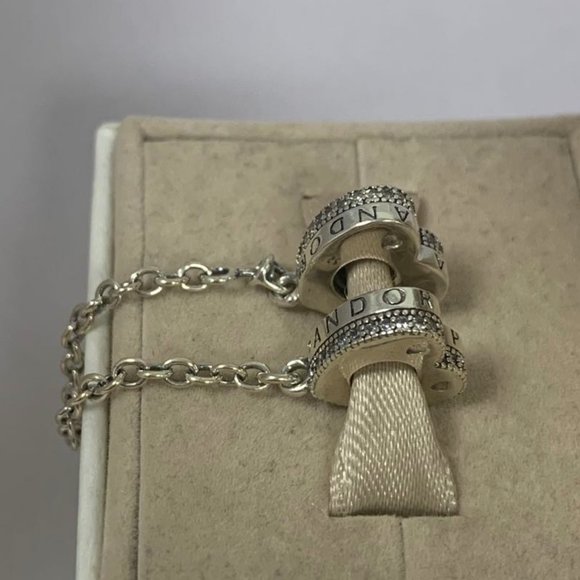 Pandora-Logo-Heart-Safety-Chain - Picture 3 of 5